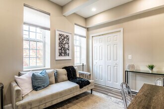 701 E Street Southeast-SI ID1011208P, Unit SI ID1011208P in Washington, DC - Building Photo - Building Photo