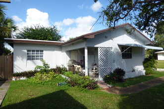 1011 NW 4th Ave in Fort Lauderdale, FL - Building Photo - Building Photo