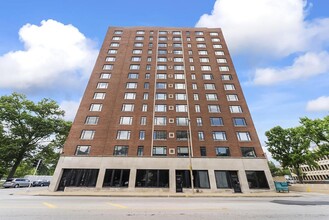 Storyboard on Pine in St. Louis, MO - Foto de edificio - Building Photo