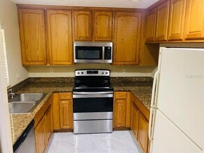 5384 River Rock Rd in Lakeland, FL - Building Photo - Building Photo