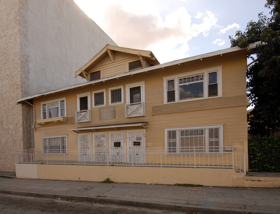 1312 W 8th St in Los Angeles, CA - Foto de edificio