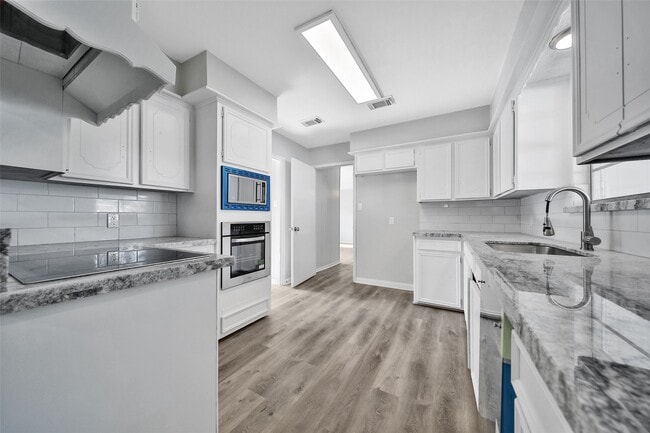 property at 13426 Balcrest Dr