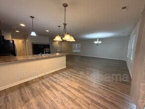 101 Winstead Cir in Owens Cross Roads, AL - Building Photo - Building Photo