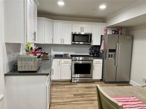 29 Carpenter Ave in Mt Kisco, NY - Building Photo - Building Photo