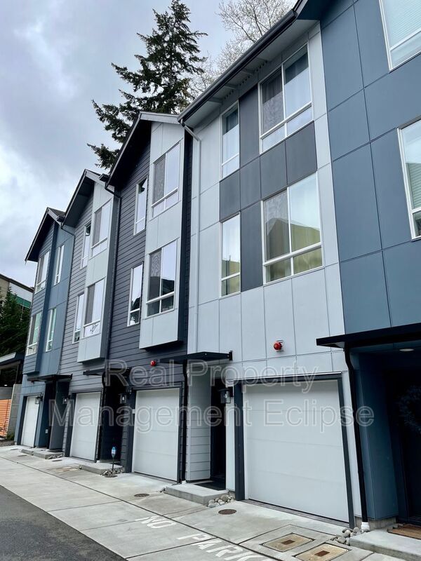 property at 10938 NE 189th St