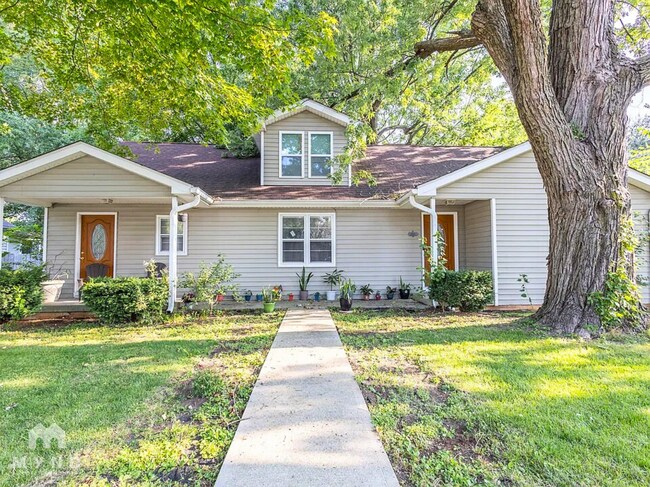 property at 824 Walnut St