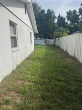 2311 Bougainvillea St in Sarasota, FL - Building Photo - Building Photo