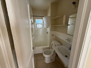 1208 NW 4th St in Fort Lauderdale, FL - Building Photo - Building Photo