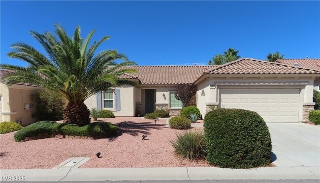 2211 Waterton Rivers Dr in Henderson, NV - Building Photo - Building Photo