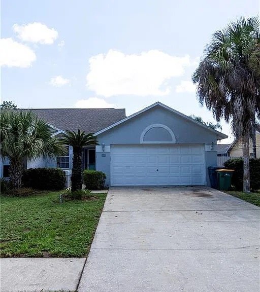 505 Woodview Dr in Tavares, FL - Building Photo - Building Photo