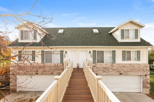 property at 871 Sullivan Dr