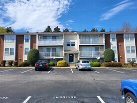 8420 O'Bannon Ct in Henrico, VA - Building Photo