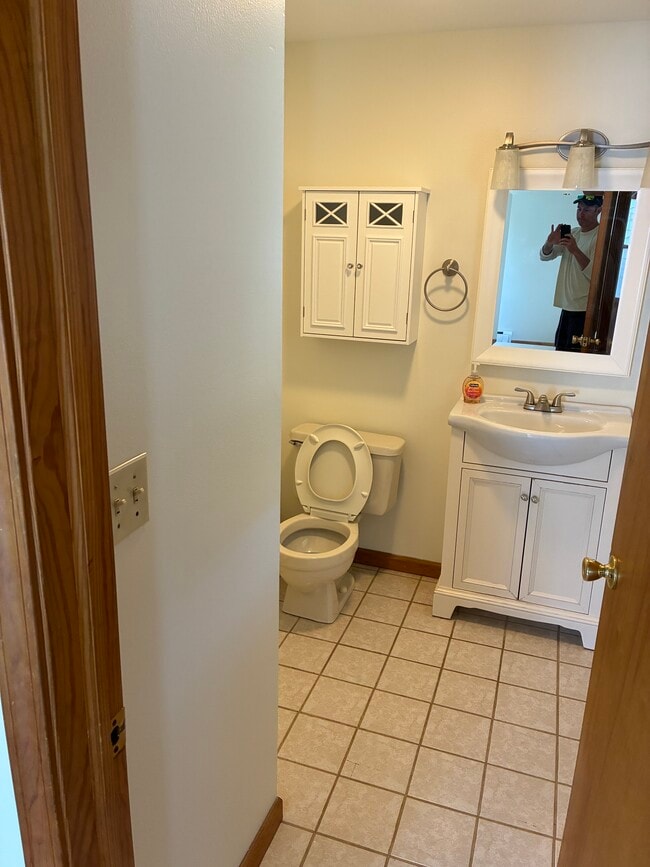 18 Hunt Ave in Hamburg, NY - Building Photo - Building Photo