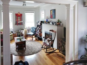 4 Mt Cushing Terrace, Unit 2 in Boston, MA - Foto de edificio - Building Photo