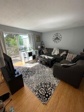 110 Coalpit Hill Rd in Danbury, CT - Building Photo - Building Photo