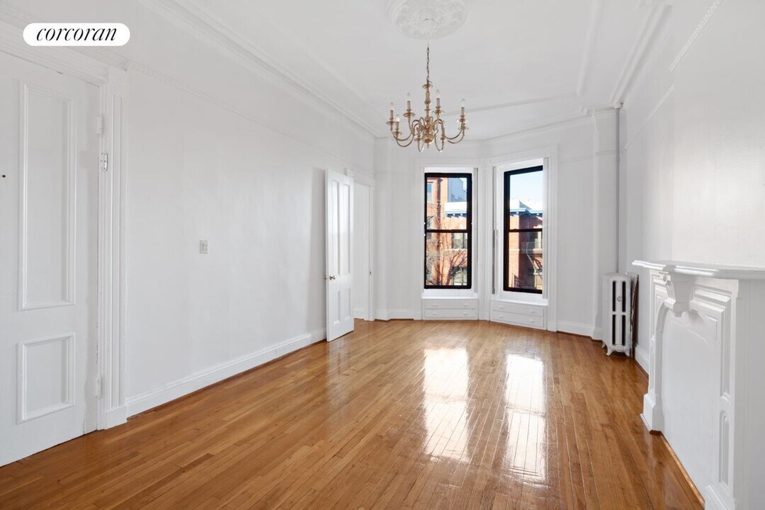 61 7th Ave in Brooklyn, NY - Building Photo