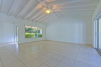 5400 Orduna Dr in Coral Gables, FL - Building Photo - Building Photo