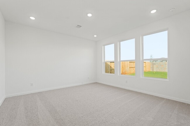 property at 31714 Blossom Ln