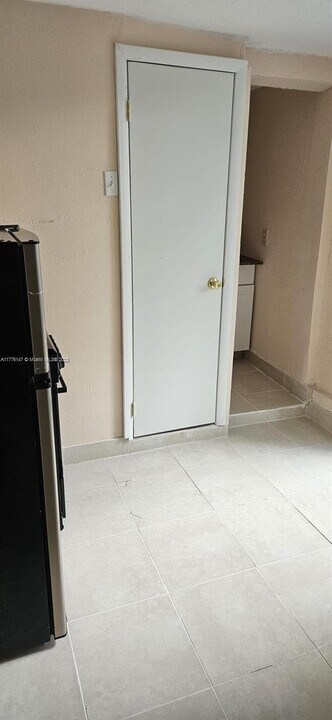 334 NW 105th St in Miami, FL - Building Photo