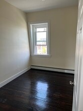 33 Valley St, Unit #3 in Providence, RI - Building Photo - Building Photo