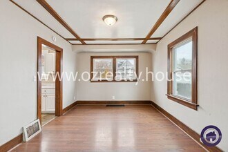 4218 Parrakeet Ave in Toledo, OH - Building Photo - Building Photo