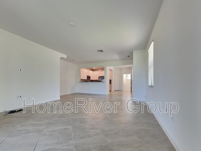 property at 14124 Pine Lodge Ln