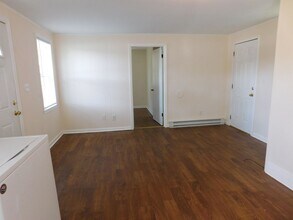 2208 Spencer Ave in New Bern, NC - Building Photo - Building Photo