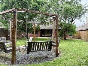 5705 Main St in Watauga, TX - Building Photo - Building Photo
