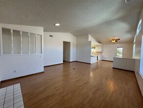 13300 Riverview Dr in Victorville, CA - Building Photo - Building Photo