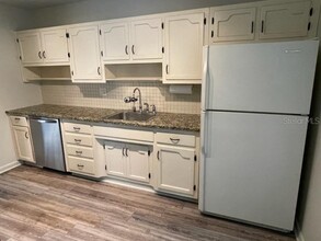 3311 W Tyson Ave in Tampa, FL - Building Photo - Building Photo