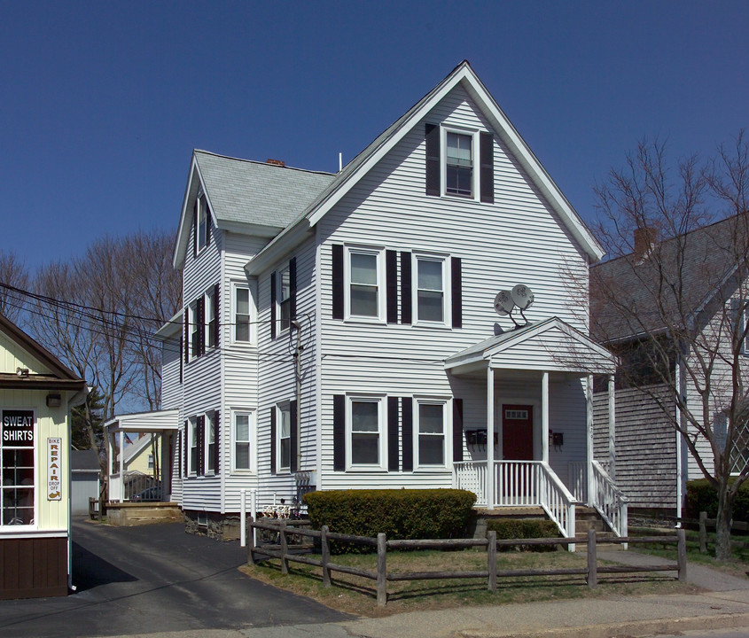 179 Whittenton St in Taunton, MA - Building Photo