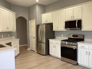 825 Coppin Dr in Fort Worth, TX - Building Photo - Building Photo