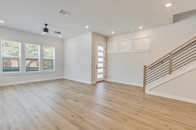 13621 Defiance Pass in Austin, TX - Building Photo - Building Photo