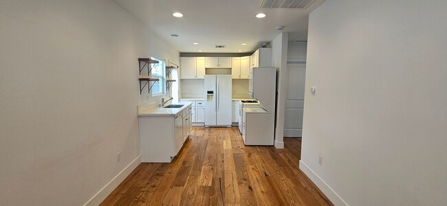 4014 Effie St in Los Angeles, CA - Building Photo - Building Photo