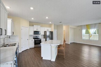 2351 Oak Stream Dr in Green Cove Springs, FL - Building Photo - Building Photo