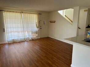 94-1505-1505 Waipio Uka St in Waipahu, HI - Building Photo - Building Photo