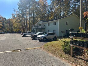 435 Haltiwanger Rd in Greenwood, SC - Foto de edificio - Building Photo