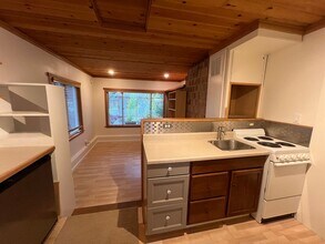 15459 Bonney Ln Blvd in Mount Vernon, WA - Building Photo - Building Photo