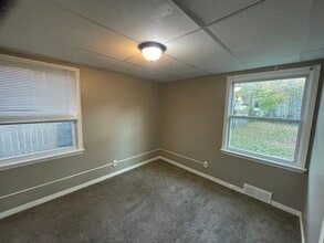 127 Taunton Pl, Unit Lower in Buffalo, NY - Building Photo - Building Photo