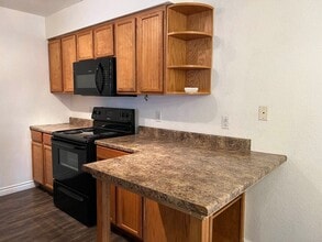 4801 Irving Blvd NW in Albuquerque, NM - Building Photo - Building Photo