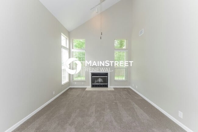 1014 Valley Dr in Goodlettsville, TN - Building Photo - Building Photo