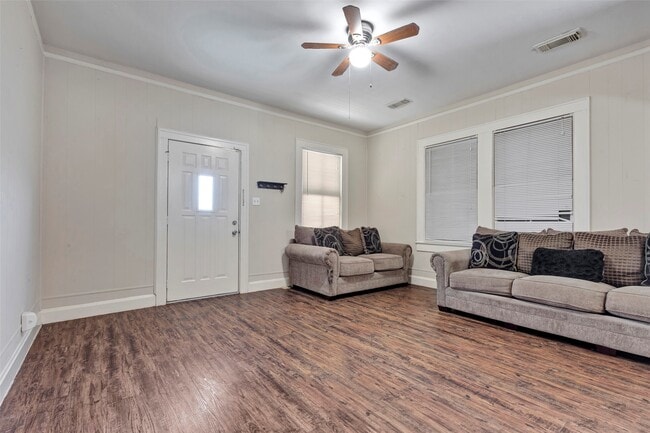4322 Avenue R 1/2 in Galveston, TX - Building Photo - Building Photo