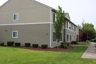181-Church Street Apartments in Monmouth, OR - Building Photo - Interior Photo
