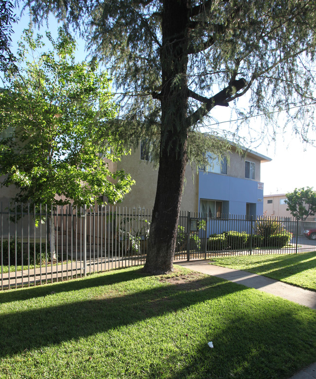 Blythe Street Apartments in Panorama City, CA - Building Photo - Building Photo