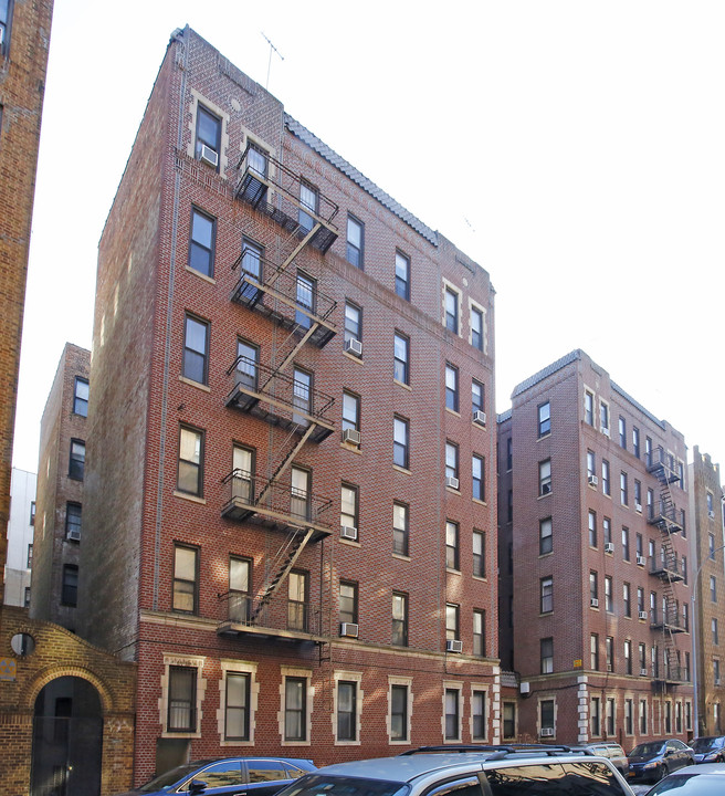 3121 Brighton 5Th St in Brooklyn, NY - Building Photo