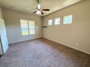 117 Green Haven Dr in Huntsville, TX - Building Photo - Building Photo
