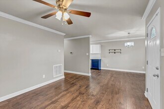 219 W Watt St in Alcoa, TN - Building Photo - Building Photo
