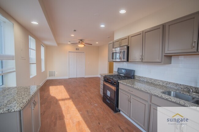 4032 Falls Rd in Baltimore, MD - Building Photo - Building Photo