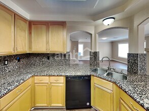 9740 Powell Plateau Ct in Las Vegas, NV - Building Photo - Building Photo