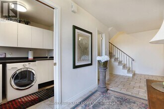 18 La Rose Ave in Toronto, ON - Building Photo - Building Photo